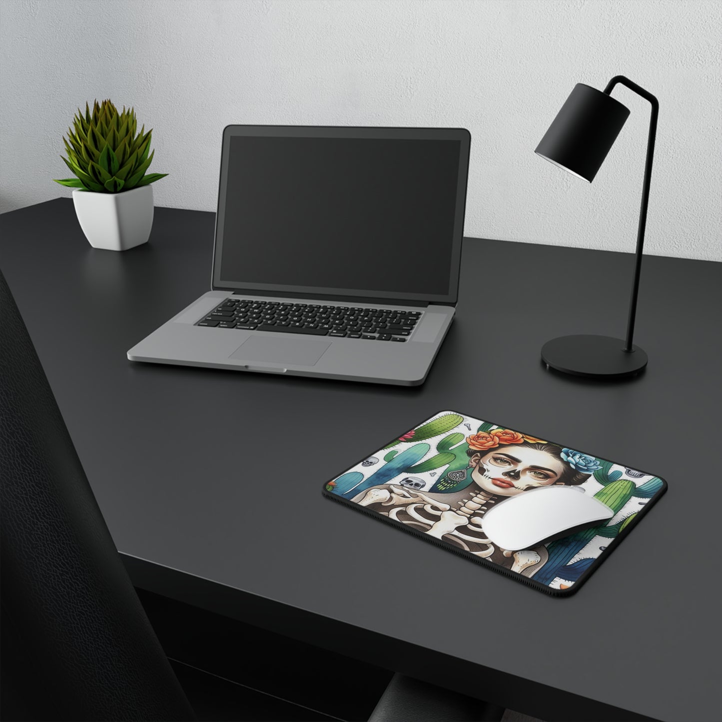 Frida con Nopal #2 - Non-Slip Gaming Mouse Pad