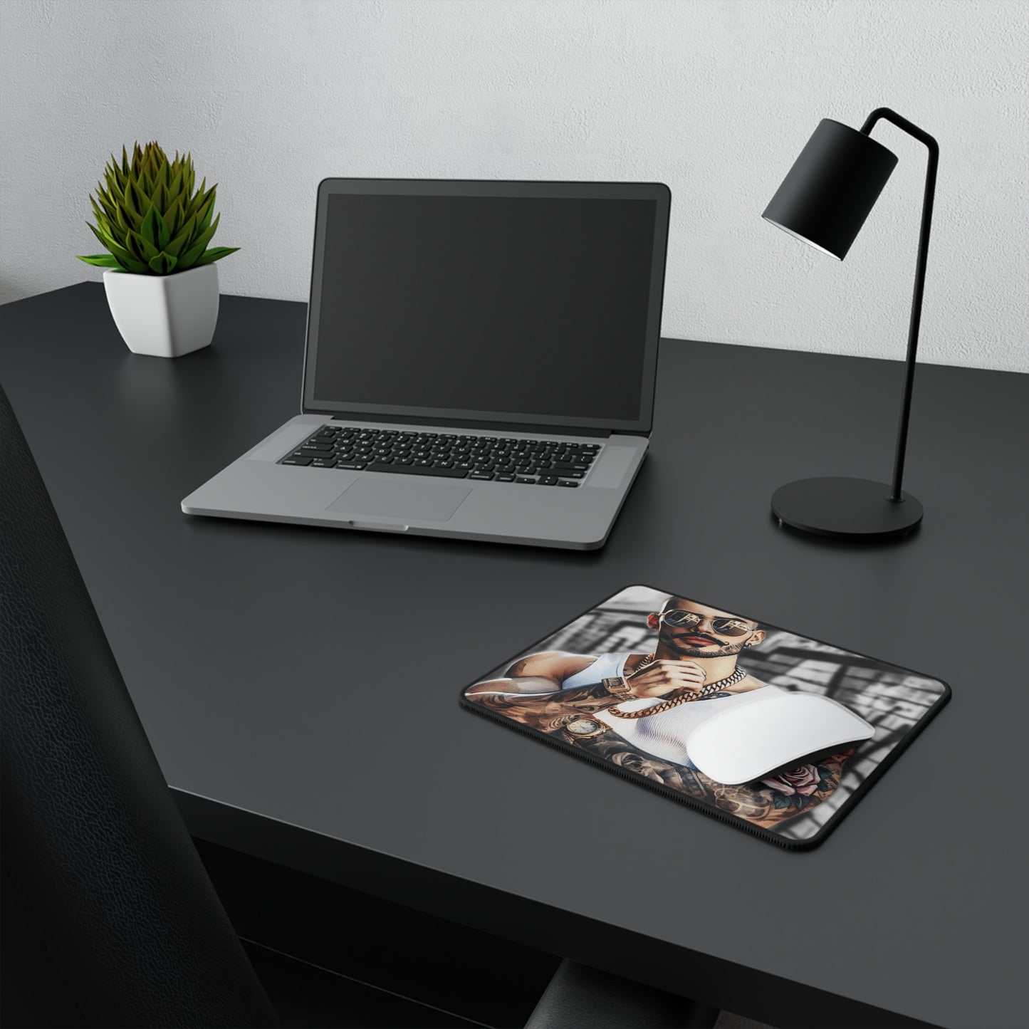 Adan - Non-Slip Gaming Mouse Pad