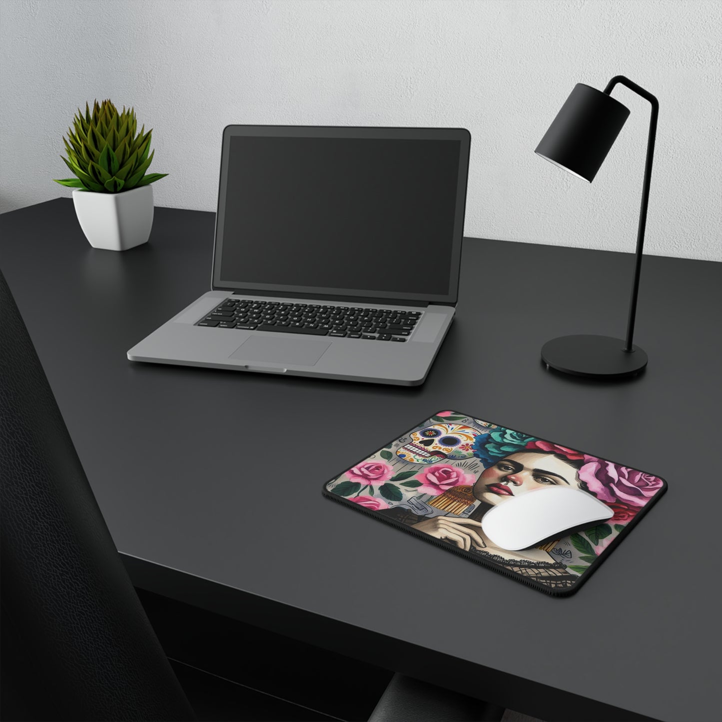 Frida con Rosas - Non-Slip Gaming Mouse Pad